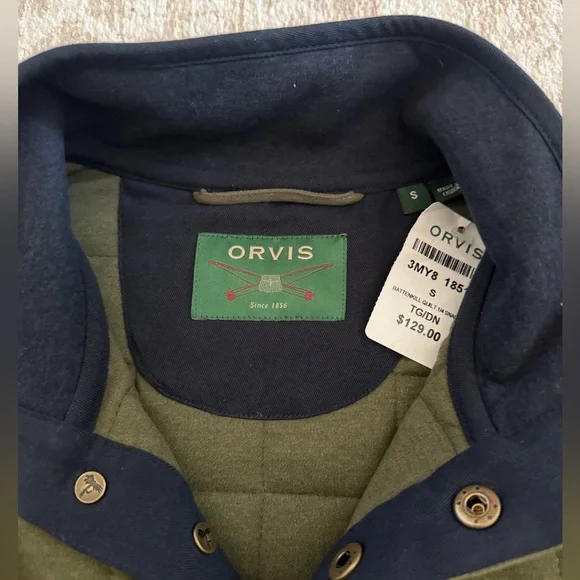 Orvis Navy and Olive Quilted Pullover